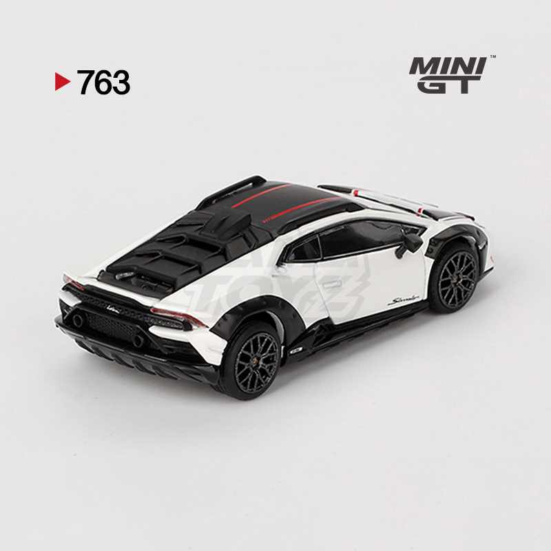 Lamborghini Huracán Sterrato Bianco Asopo 3