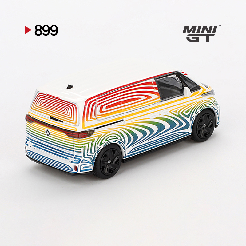 899 3